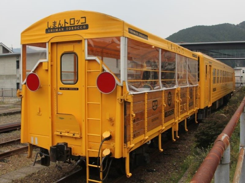 JR四萬十川TOROKKO號
